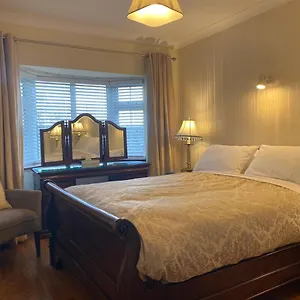 Gasthuis Woodhaven Manor H91rc9d