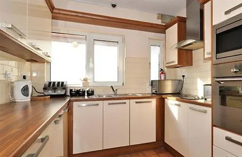 Lynfield Guest House Galway