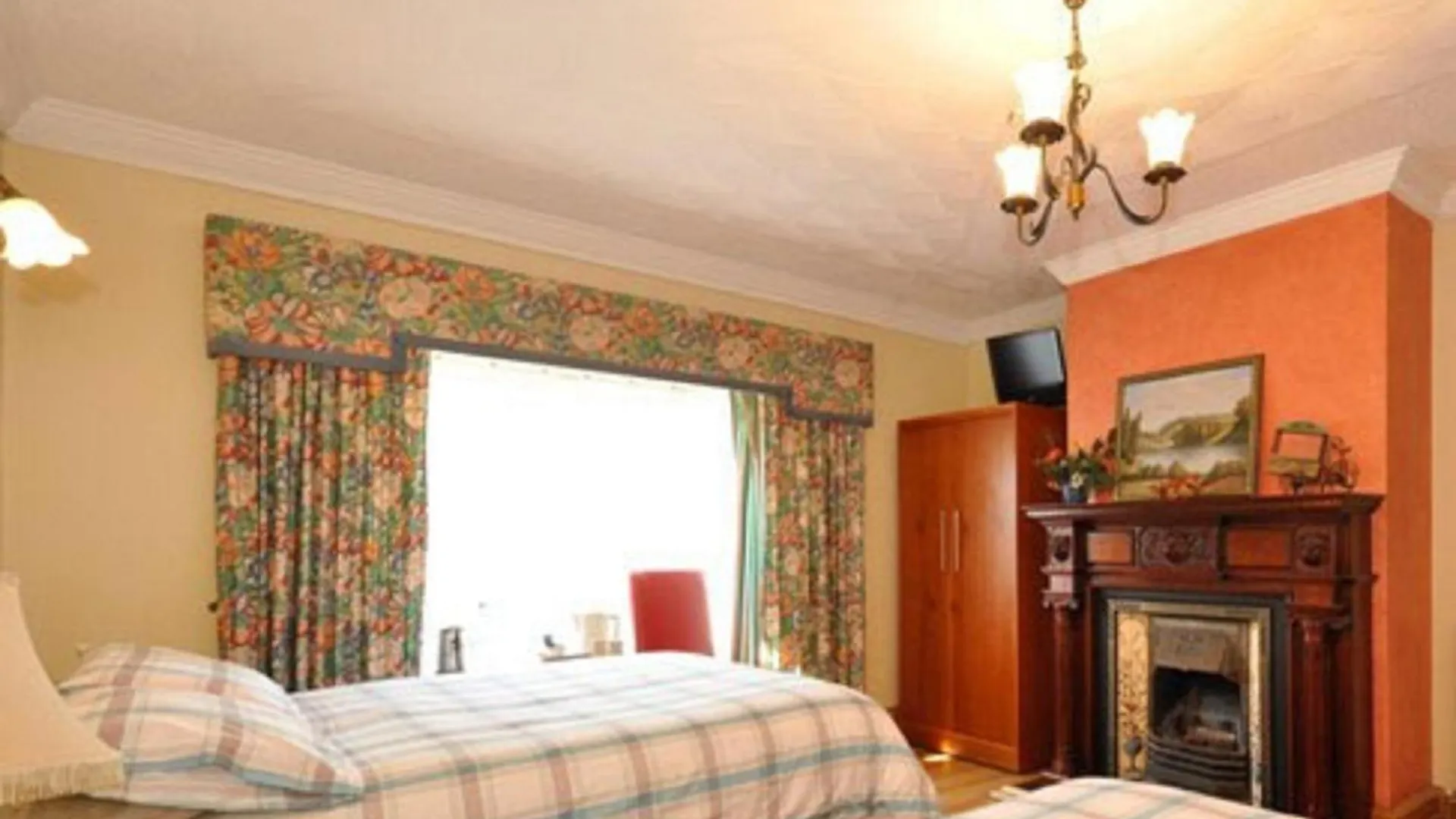 ***  Lynfield Guest House Galway Ireland