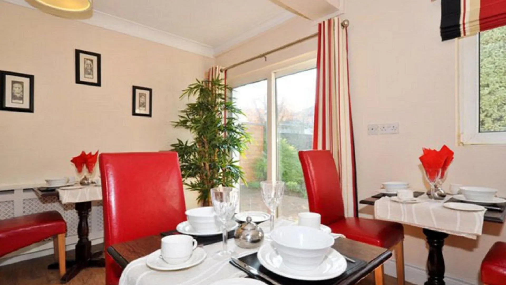 ***  Lynfield Guest House Galway Ireland